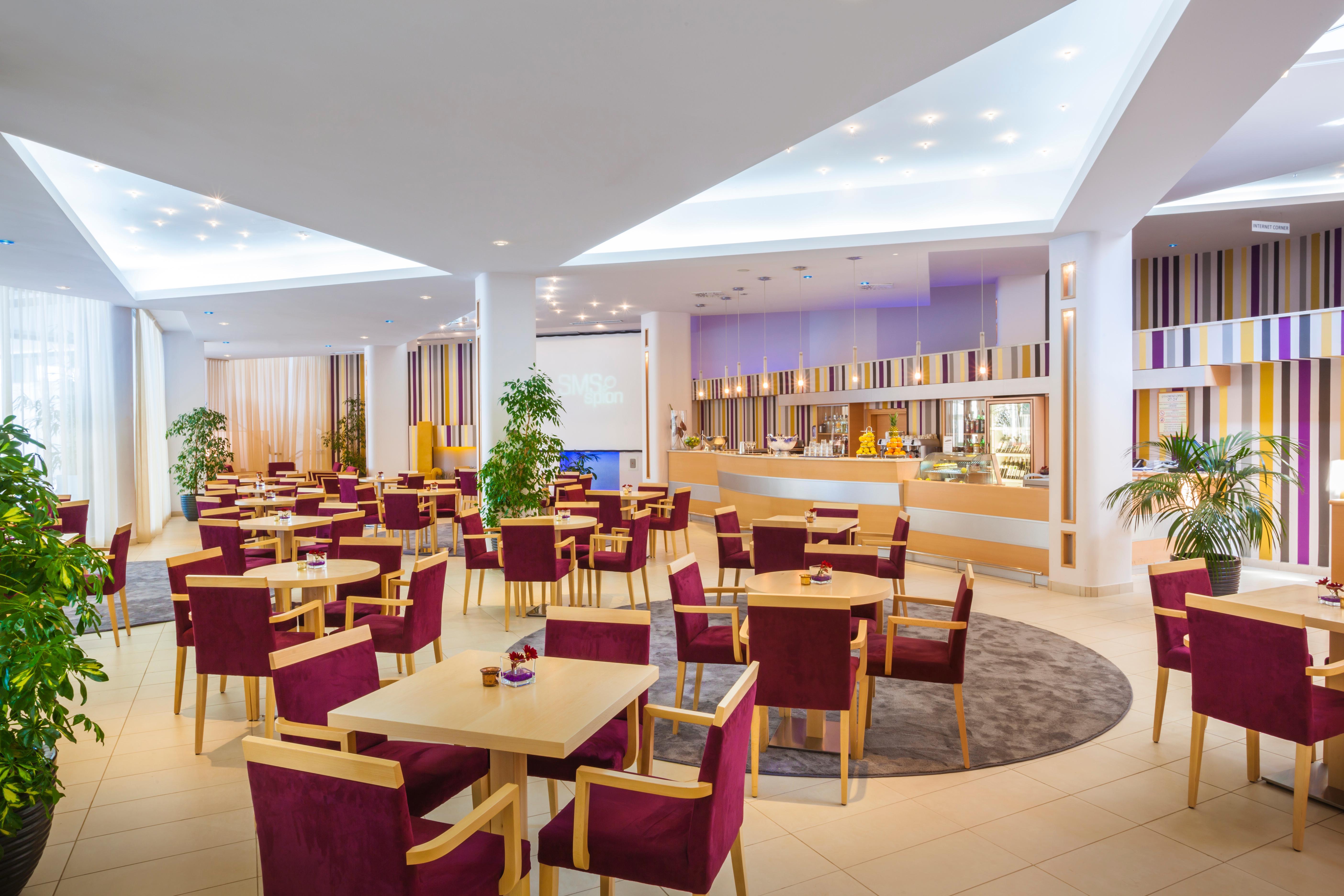 Aminess Vival Maestral Hotel 4*